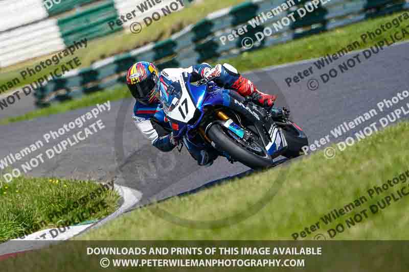 cadwell no limits trackday;cadwell park;cadwell park photographs;cadwell trackday photographs;enduro digital images;event digital images;eventdigitalimages;no limits trackdays;peter wileman photography;racing digital images;trackday digital images;trackday photos